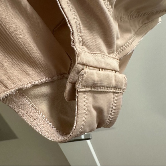 Miracle suit size 38 DD GUC clean - Picture 12 of 16